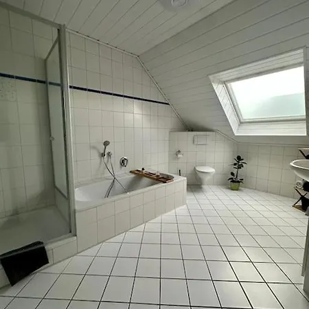 Stilvoll Eingerichtetes Ferienhaus In Ruhiger Lage Bremerhaven Exterior photo