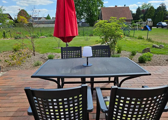 Stilvoll Eingerichtetes Ferienhaus In Ruhiger Lage