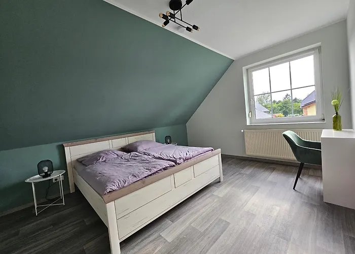 Stilvoll Eingerichtetes Ferienhaus In Ruhiger Lage